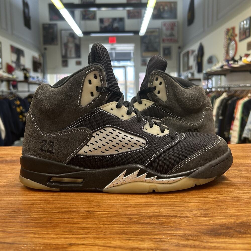 Size 11.5 - Air Jordan 5 Retro Anthracite Lightly Worn